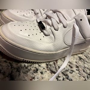 Platform air Force ones. Good condition